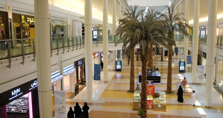 Shopping in Saudi Arabia