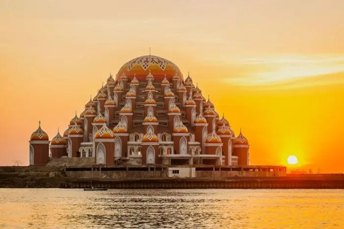 10 Tourist Destinations in Makassar, Natural and Cultural Beauty in the Windy City of Mammiri