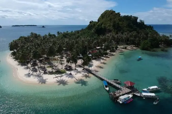 Pasumpahan Island, the Best Spot to Enjoy the Beauty of the Sea in Padang
